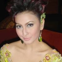 Diana Pungky Rajin Bikin Anak